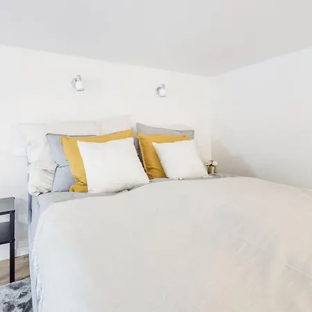 Seventh Heaven 3 Apartment Budapest