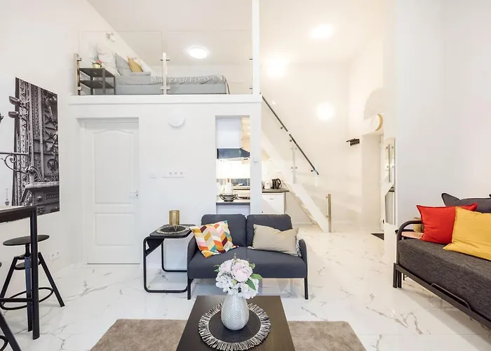 Seventh Heaven 3 * Budapest